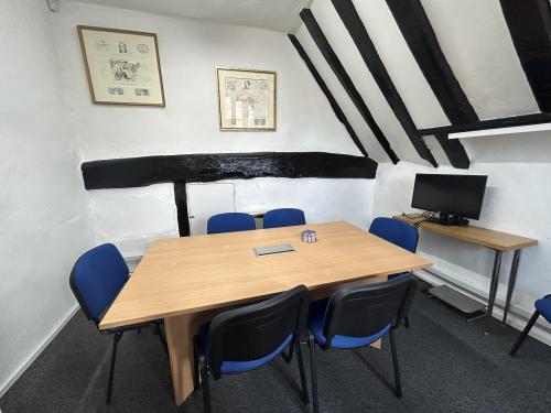 The Barn,, Dukes Place, Marlow, SL7