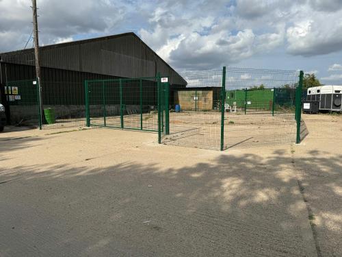 Redwell Wood Farm, Blackhorse Lane, Potters Bar, EN6