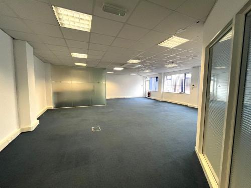 Suite 4 Charter House, 25 High Street, Banbury, OX16
