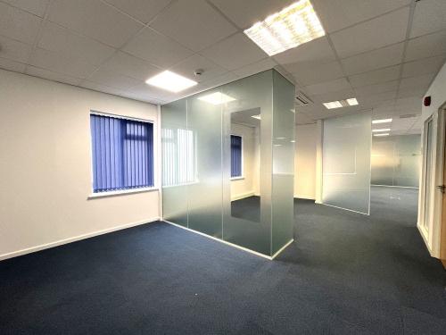 Suite 4 Charter House, 25 High Street, Banbury, OX16