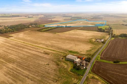 52 Acres Beaconsfield Farm, Wragholme, Louth, LN11
