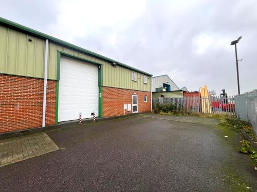 Unit 18 Mapledean Works, Maldon Road, Latchingdon, Maldon, CM3