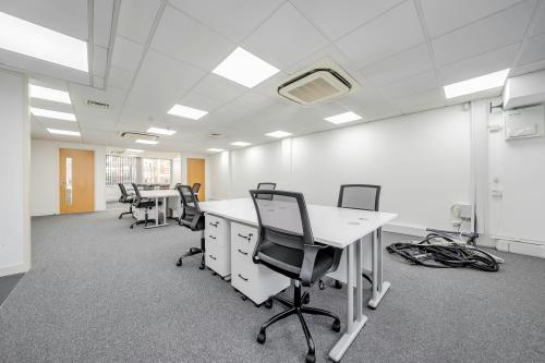 29-30 High Holborn, Holborn, London, WC1V