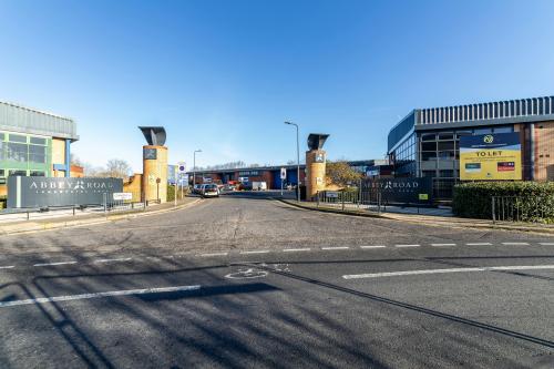 Unit 1, Abbey Road Industrial Estate, Commercial Way, Park Royal, London, NW10