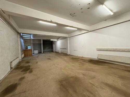 Unit 56 Waterside Trading Centre, West London Industrial Estate, Trumpers Way, Hanwell, London, W7