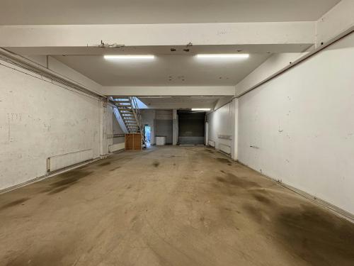 Unit 56 Waterside Trading Centre, West London Industrial Estate, Trumpers Way, Hanwell, London, W7