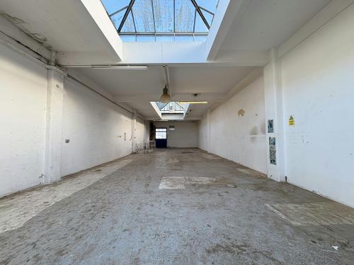 Unit 56 Waterside Trading Centre, West London Industrial Estate, Trumpers Way, Hanwell, London, W7