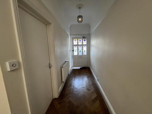 20, Beech House Road, Croydon, CR0