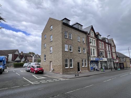 84 Manor Road, Wallington, SM6