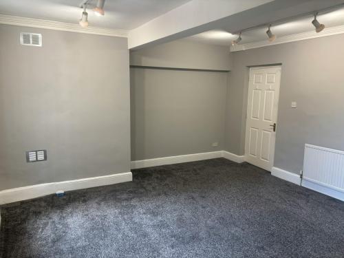 Dukes House, 5 High Street, Windsor, SL4