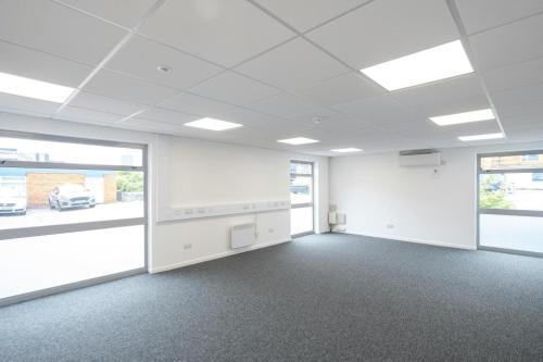 Unit 35, Elmdon Trading Estate, Birmingham, B37
