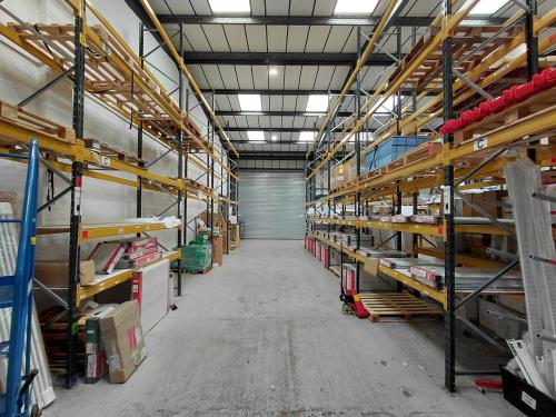 Unit 21, Acorn Industrial Park, Crayford Road, Dartford, DA1
