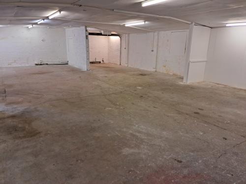 Unit 70, Little Staughton Airfield Industrial Estate, Little Staughton, Bedford, MK44