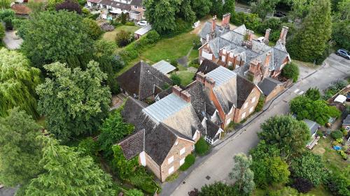 The Old Parsonage, Main Road, Otterbourne, Winchester, SO21