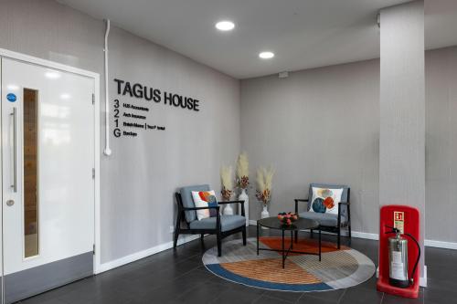 Part First Floor Tagus House, Ocean Village, Southampton, SO14