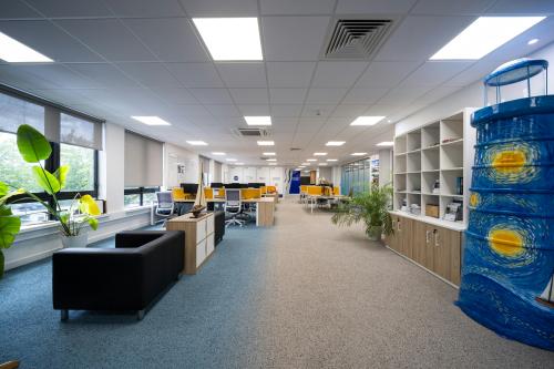 Part First Floor Tagus House, Ocean Village, Southampton, SO14