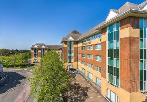 Spectrum Point, 279 Farnborough Road, Farnborough, GU14