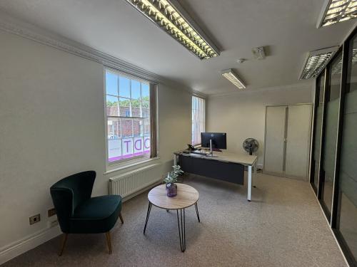 41-42 Southgate, Chichester, PO19