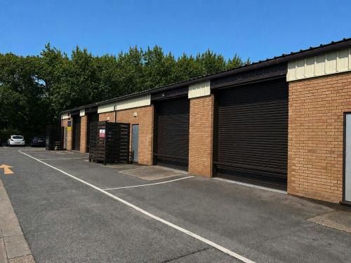 Units 16 and 17, Sea Vixen Industrial Estate, Wilverley Road, Christchurch, BH23