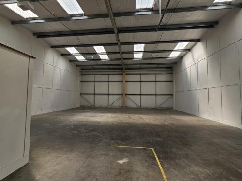 Unit 19, Cloverlay Industrial Estate, Canterbury Lane, Rainham, ME8