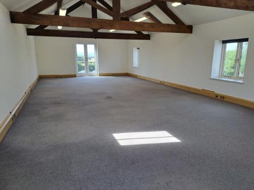 Unit 7, Moulsoe Business Centre, Cranfield Road, Moulsoe, Newport Pagnell, MK16