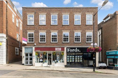 18 Crendon Street, High Wycombe, HP13