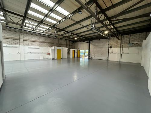 Unit 17, Ash Industrial Estate, Kembrey Park, Swindon, SN2