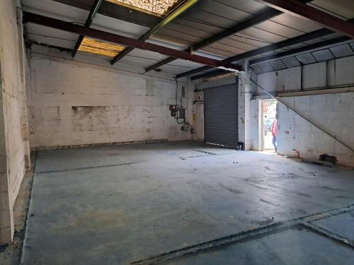 Unit 31, Longshot Lane, Bracknell, RG12