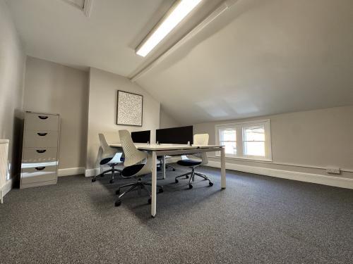 44 Broadway, Maidenhead, SL6
