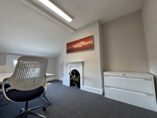 44 Broadway, Maidenhead, SL6