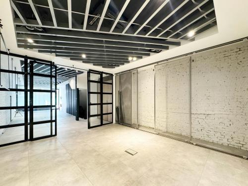 83 Mortimer Street, Fitzrovia, London, W1W