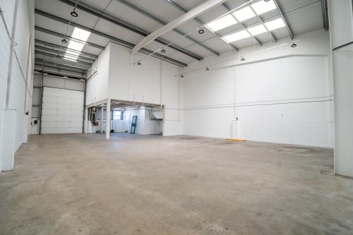 Unit 14 Redhill 23, Holmethorpe Industrial Estate, Redhill, RH1