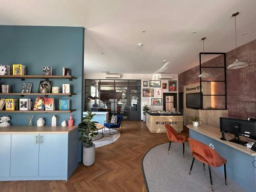 Marlowe Road Marketing Suite, Wood Street, Walthamstow, London, E17