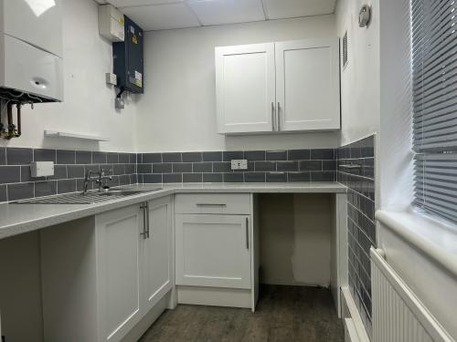 12 Gleneagles Court, Brighton Road, Crawley, RH10