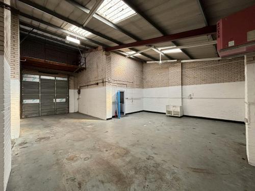 Unit 9, Ferndown Industrial Estate, Telford Road, Wimborne, BH21