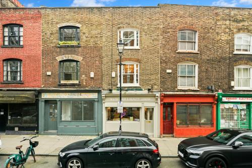 74 Compton Street, Clerkenwell, London, EC1V