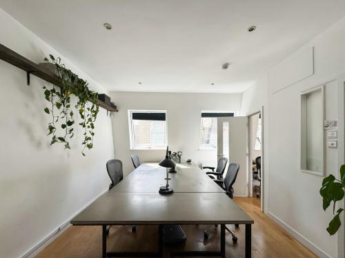 6A Middleton Place, Fitzrovia, London, W1W