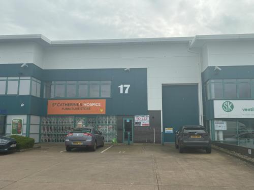 Unit 17, Denvale Trade Park, Crawley, RH10