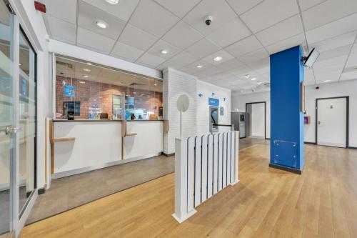 96 Camden High Street, Camden, London, NW1