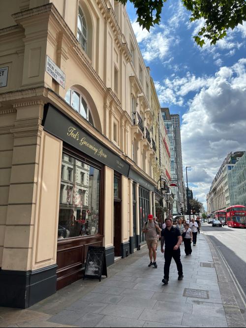 47 New Oxford Street, Covent Garden, London, WC1A