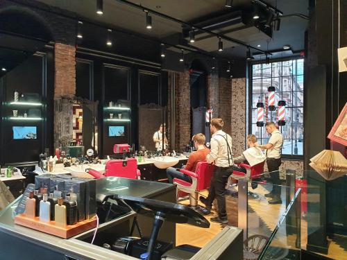 47 New Oxford Street, Covent Garden, London, WC1A