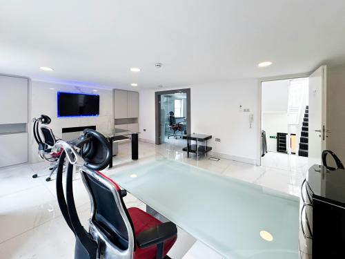 10 Portman Street, Marylebone, London, W1H