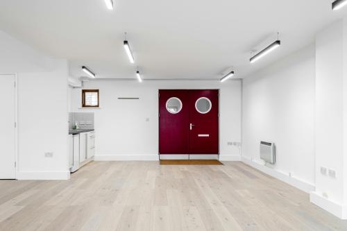 8 Waterson Street, Shoreditch, London, E2