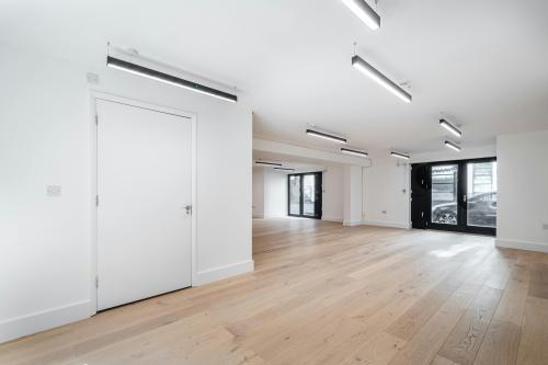 8 Waterson Street, Shoreditch, London, E2