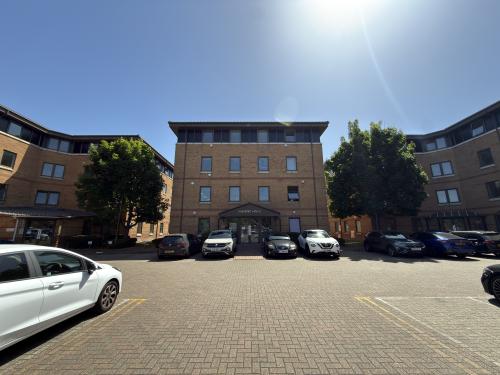 Beaufort Court, Medway City Estate, Sir Thomas Longley Road, Rochester, ME2