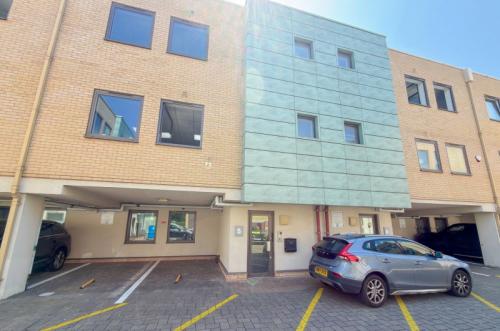 Unit 5, Hawthorn Business Park, 165 Granville Road, Golders Green, London, NW2