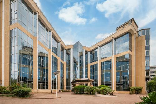 Elstree Tower, Elstree Way, Borehamwood, WD6