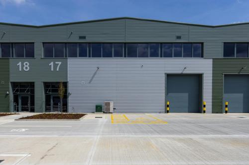Unit 17, T45, Pontefract Lane, Leeds, LS9