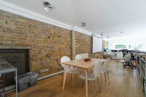63 Rivington Street, Shoreditch, London, EC2A