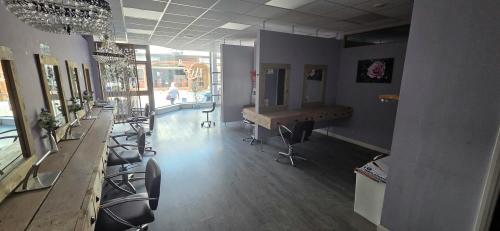8 High Street, Hailsham, BN27